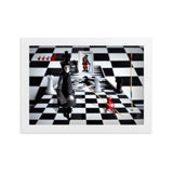gerahmtes poster auf mattem papier "chess confusion" weiß / 21×30 cm