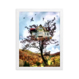 gerahmtes poster auf mattem papier "tree house" weiß / 30×40 cm